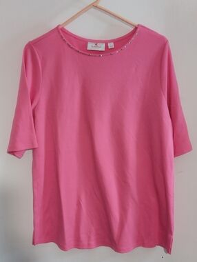 Quacker Factory Pink Short Sleeve Crewneck Top with Rhinestones